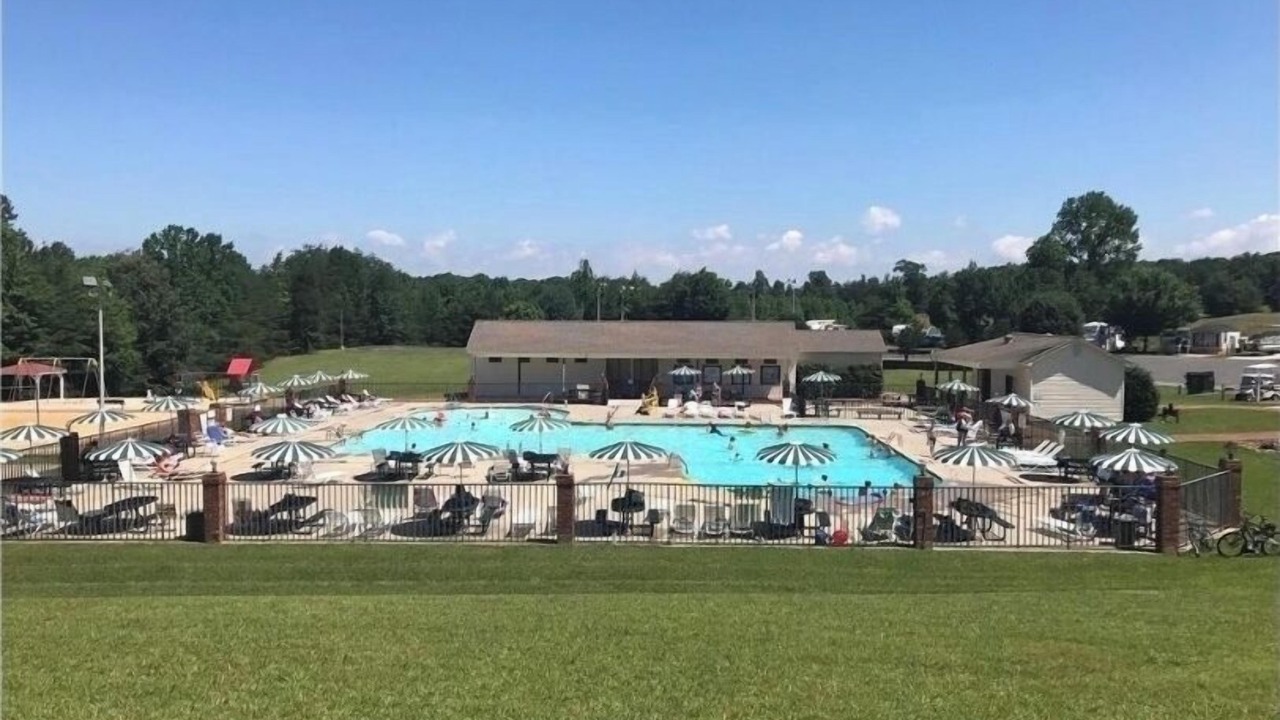 Photo of Outdoor in New London