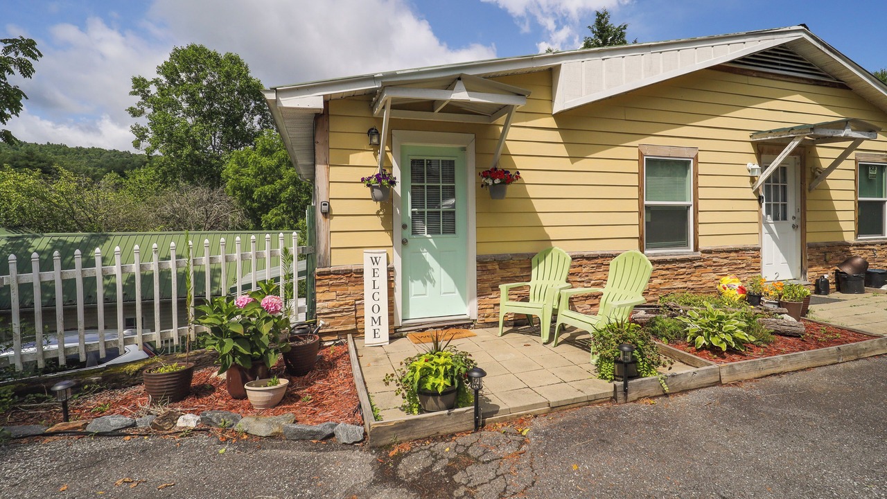 Photo of Outdoor in Spruce Pine