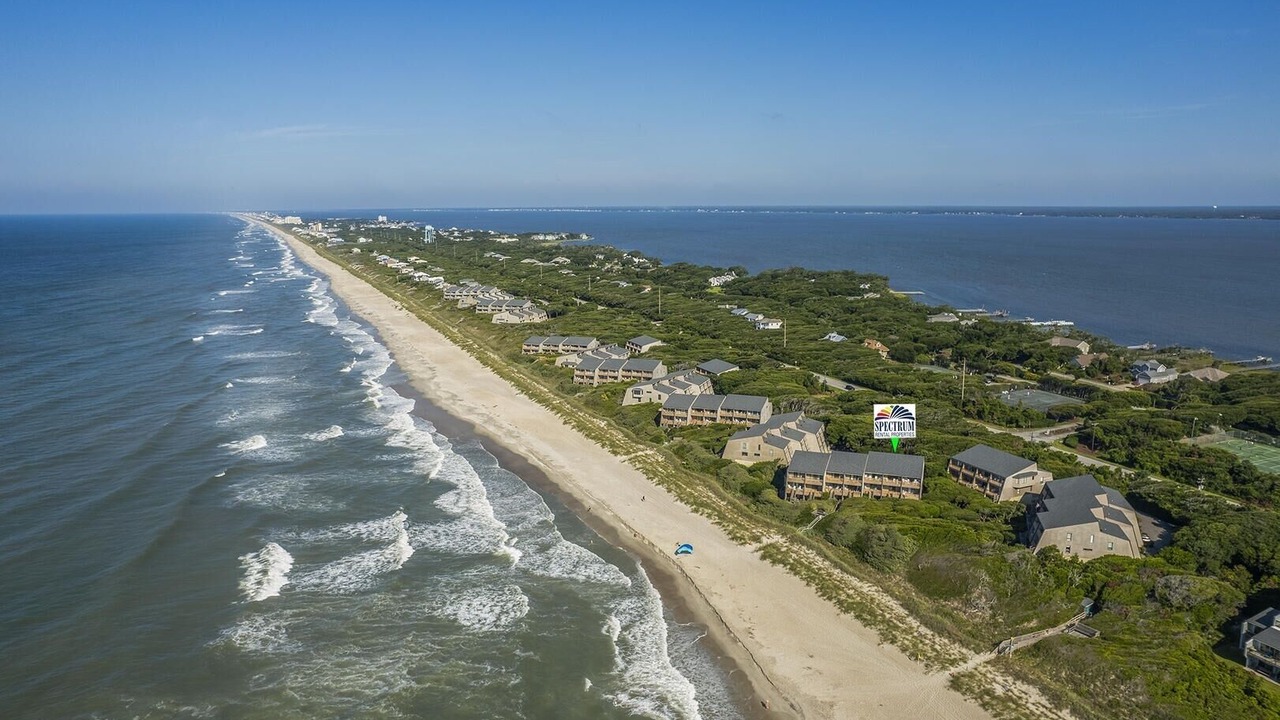 Photo of Others in Pine Knoll Shores