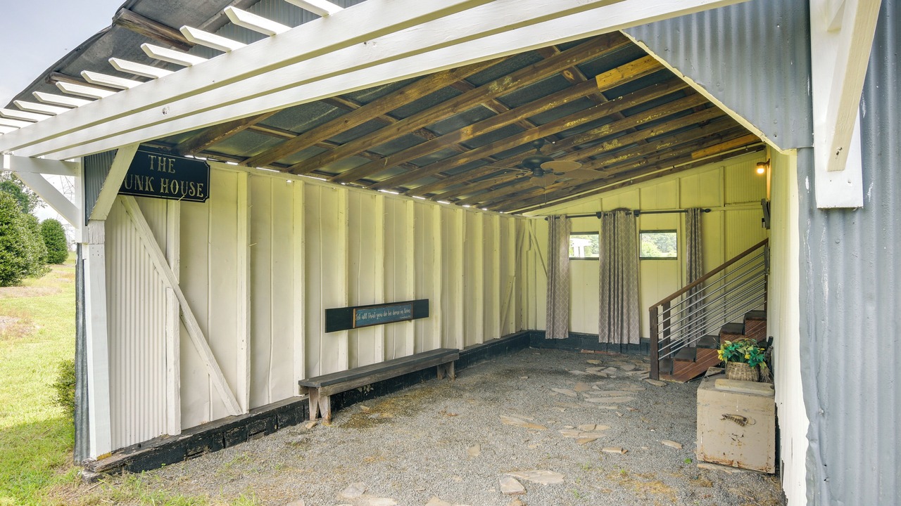 Photo of Outdoor in Liberty