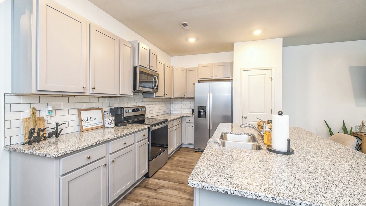 Photo of Kitchen in Murraysville