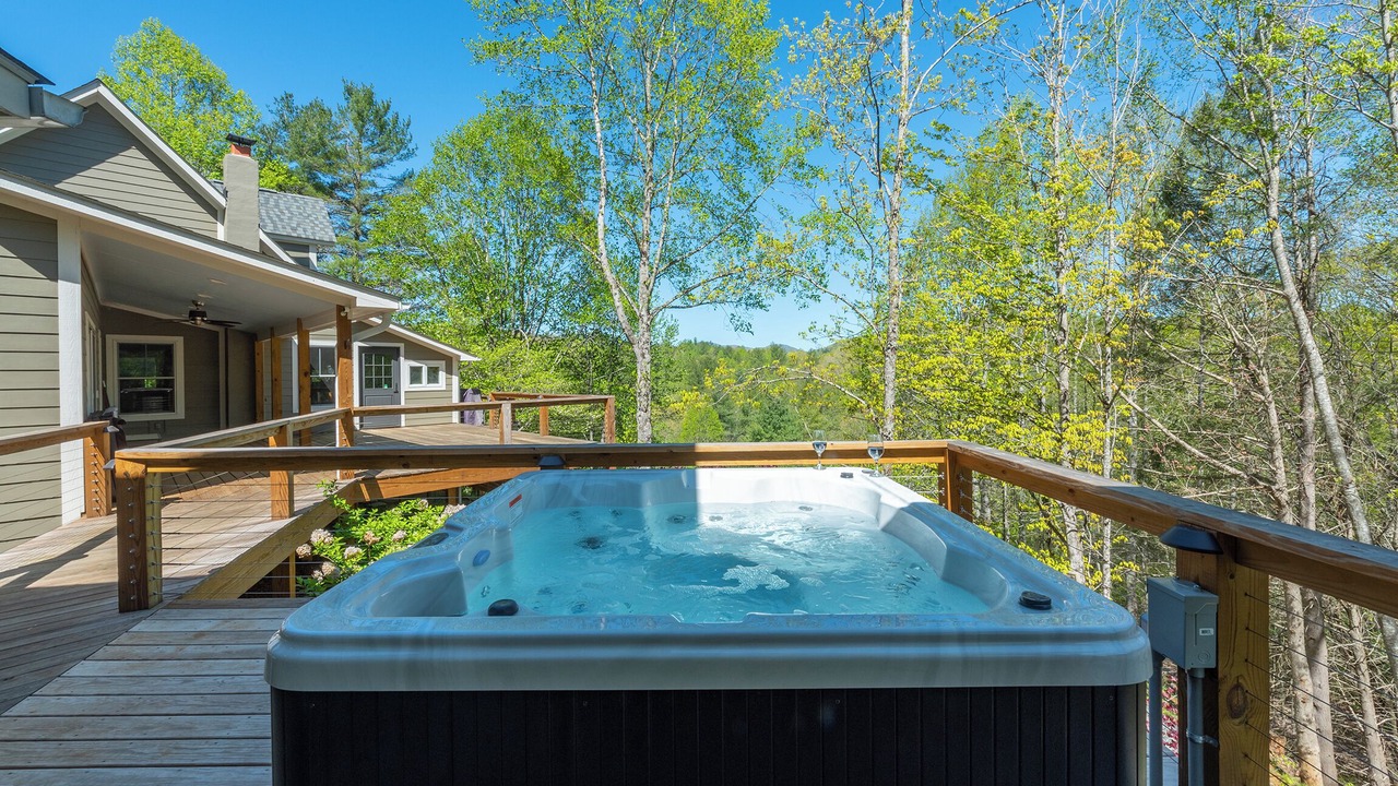 Photo of Outdoor in Spruce Pine