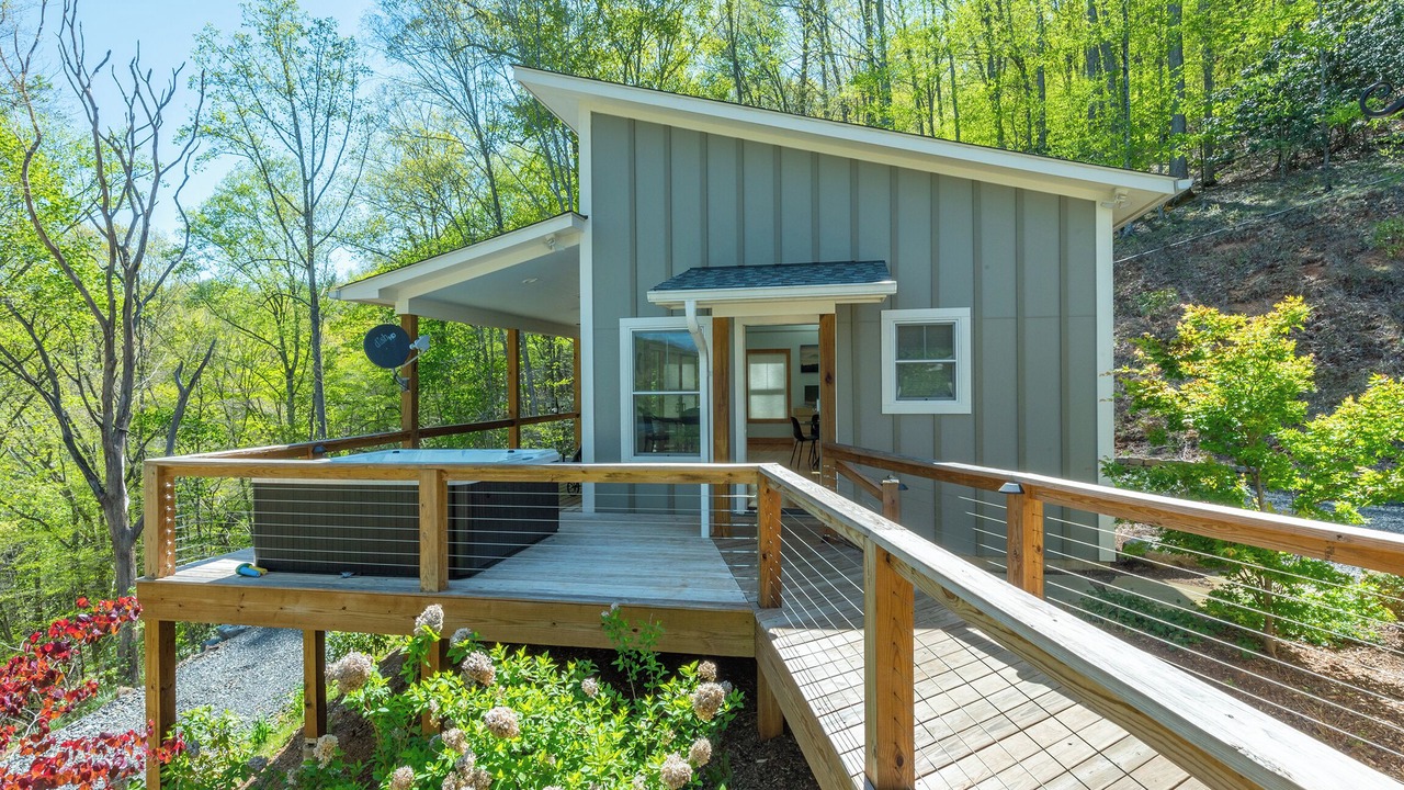 Photo of Outdoor in Spruce Pine