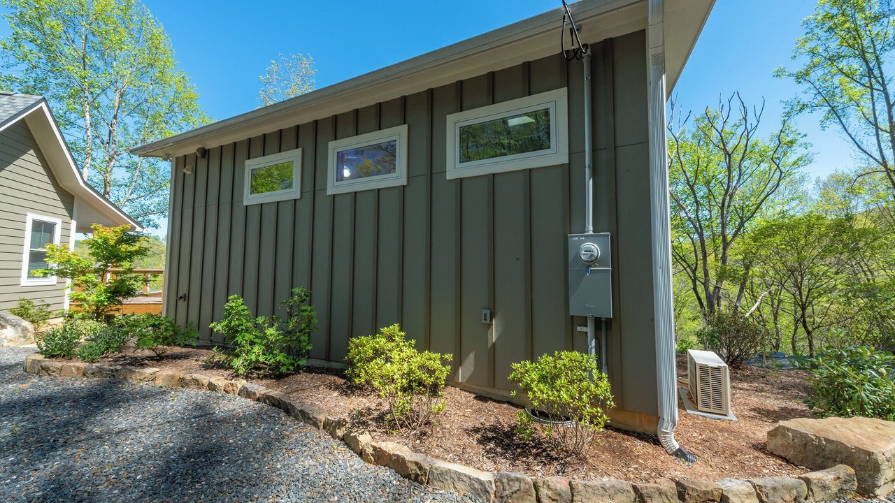 Photo of Outdoor in Spruce Pine
