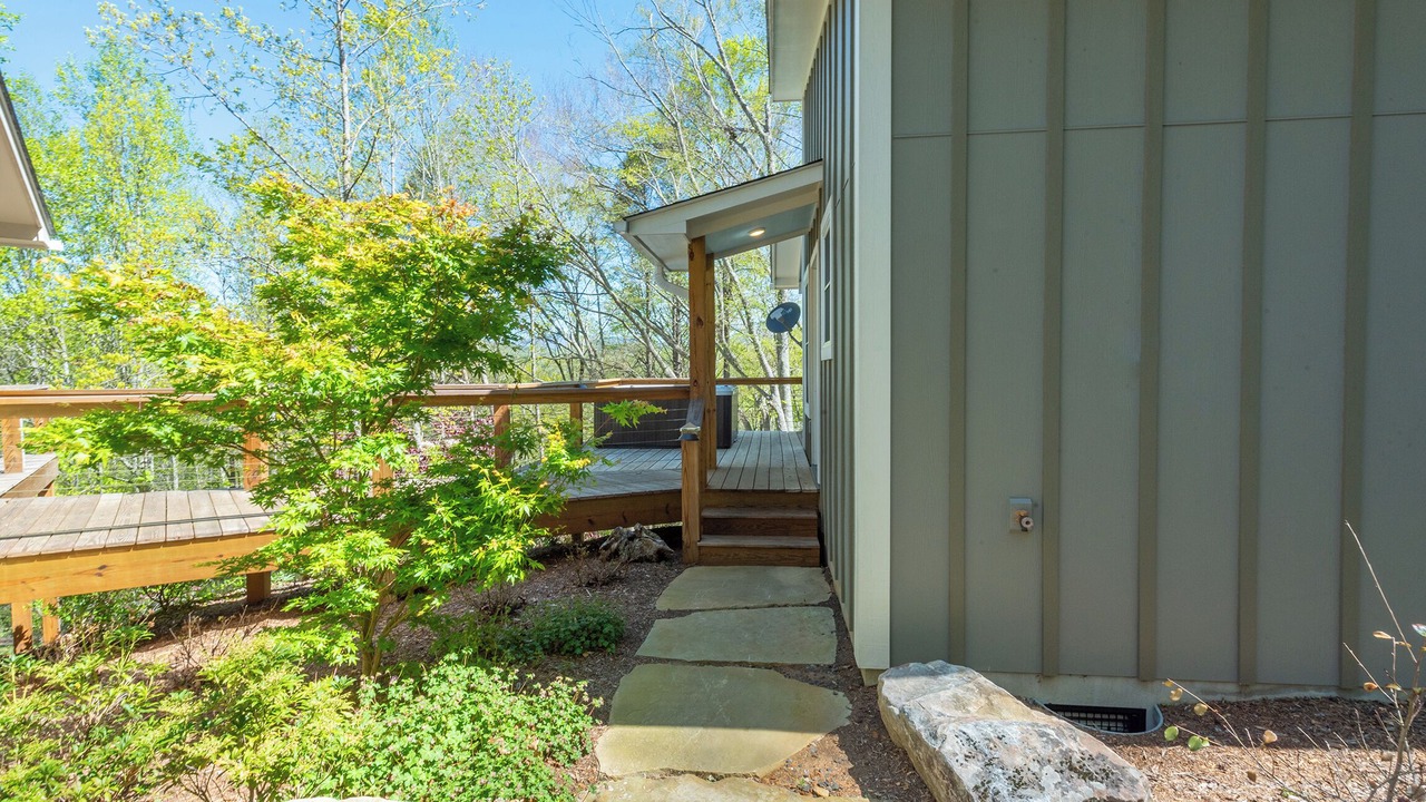 Photo of Outdoor in Spruce Pine