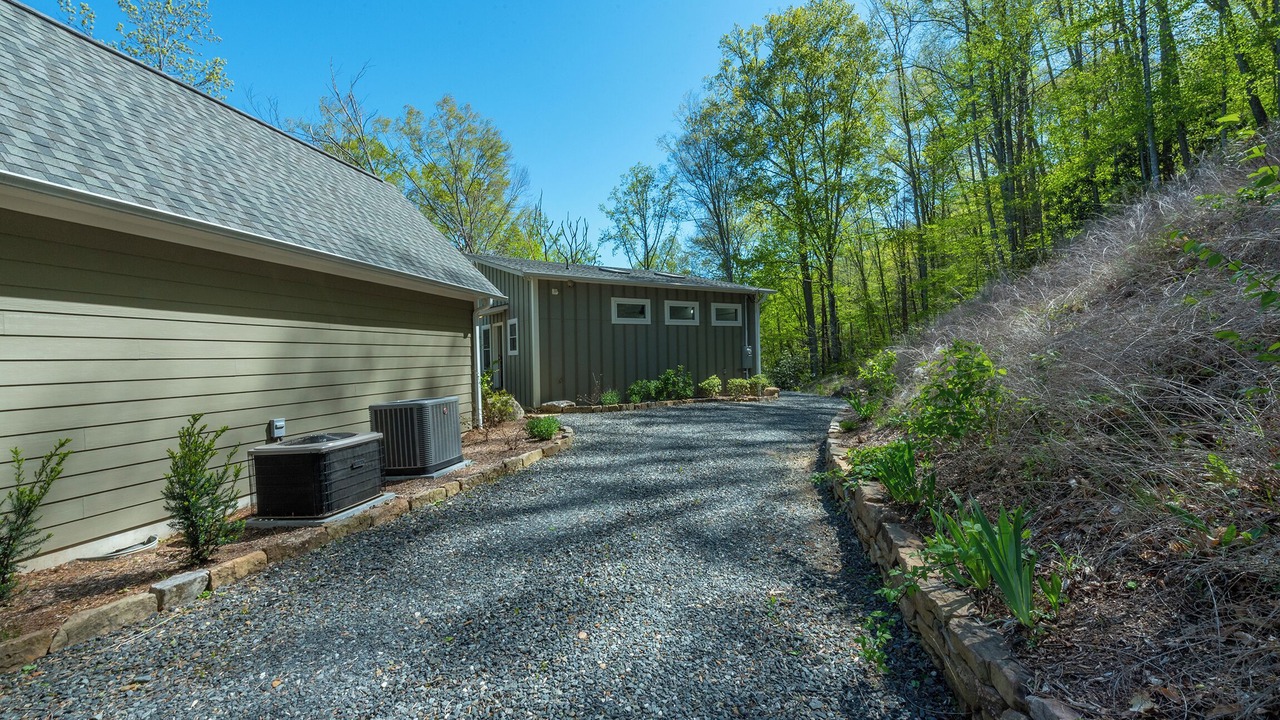 Photo of Outdoor in Spruce Pine