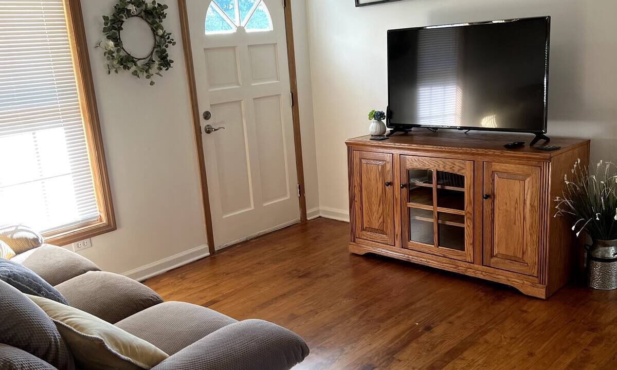 Photo of Livingroom in Traphill