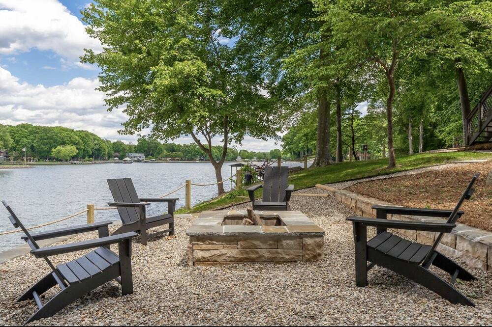 Photo of Outdoor in Westport