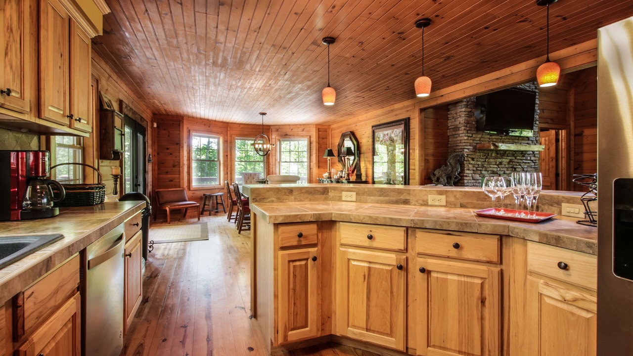 Photo of Kitchen in Maggie Valley