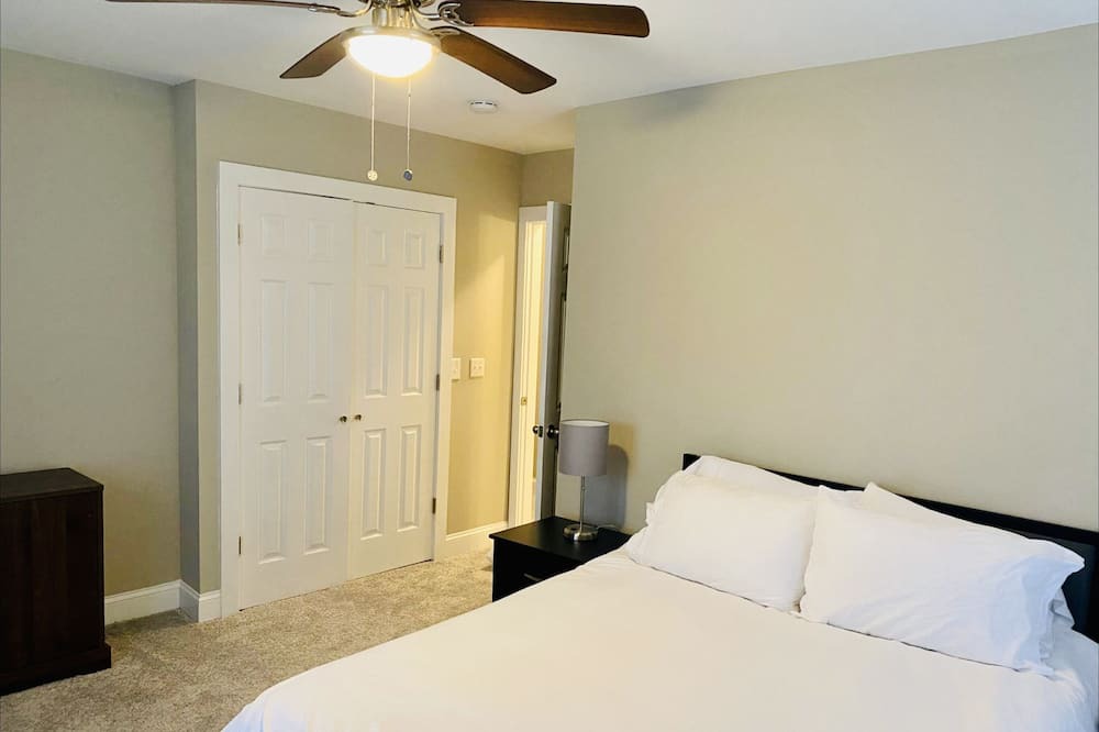 Photo of Bedroom in Graham