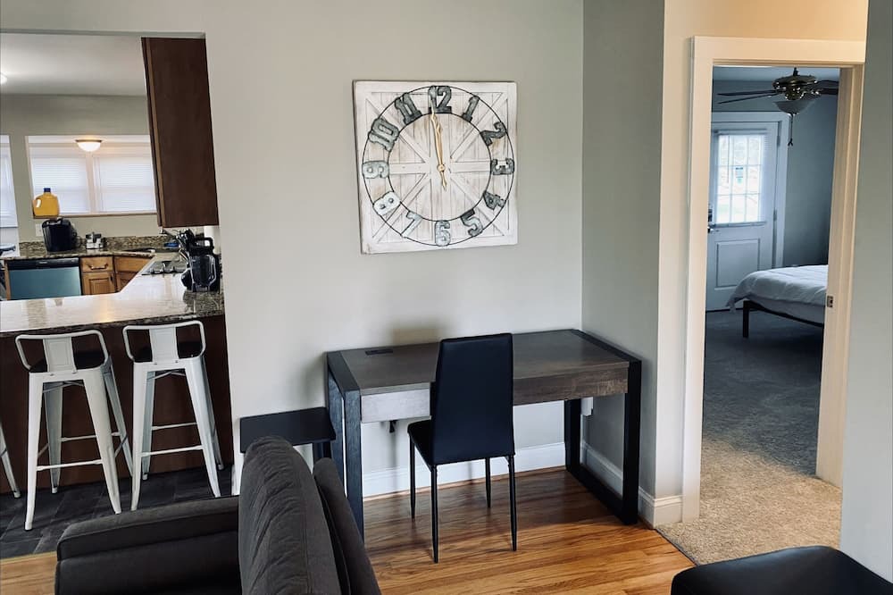 Photo of Livingroom in Graham