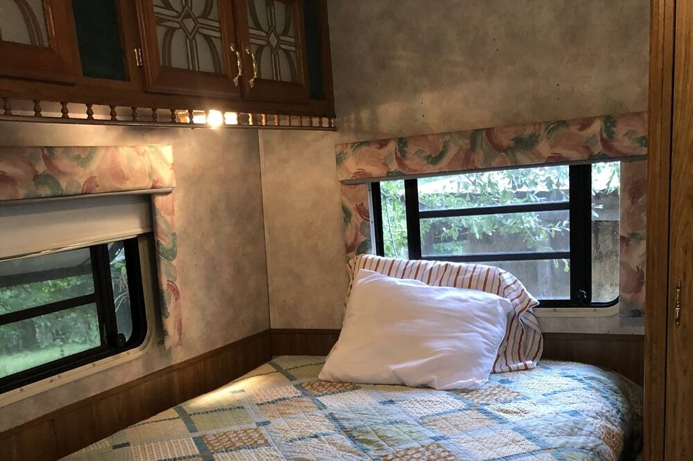 Photo of Bedroom in Salem