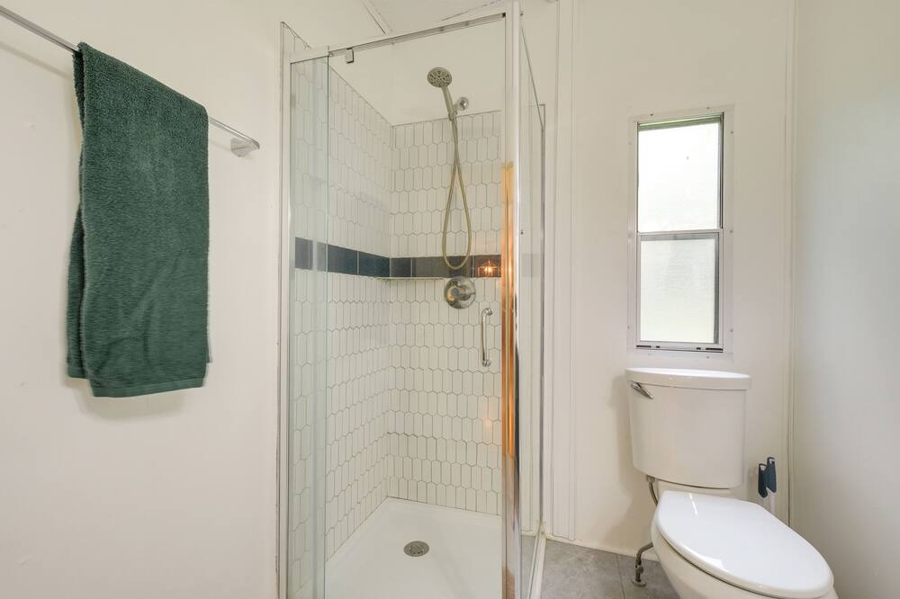 Photo of Bathroom in Semora