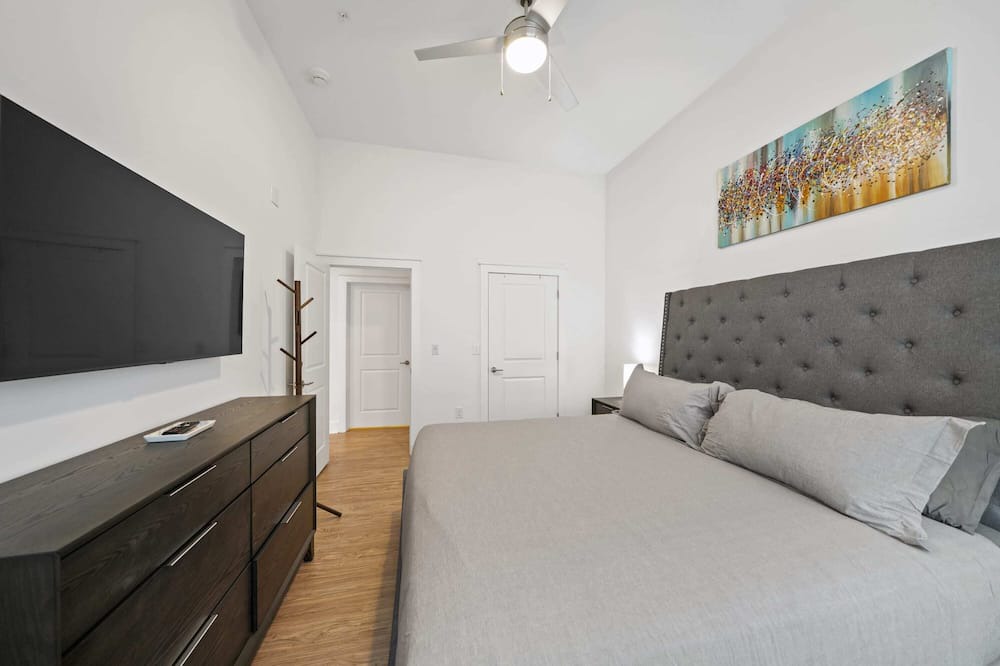 Photo of Bedroom in Second Ward