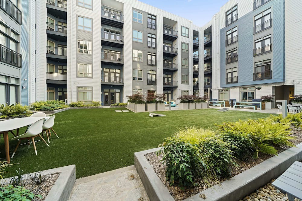 Photo of Outdoor in Second Ward