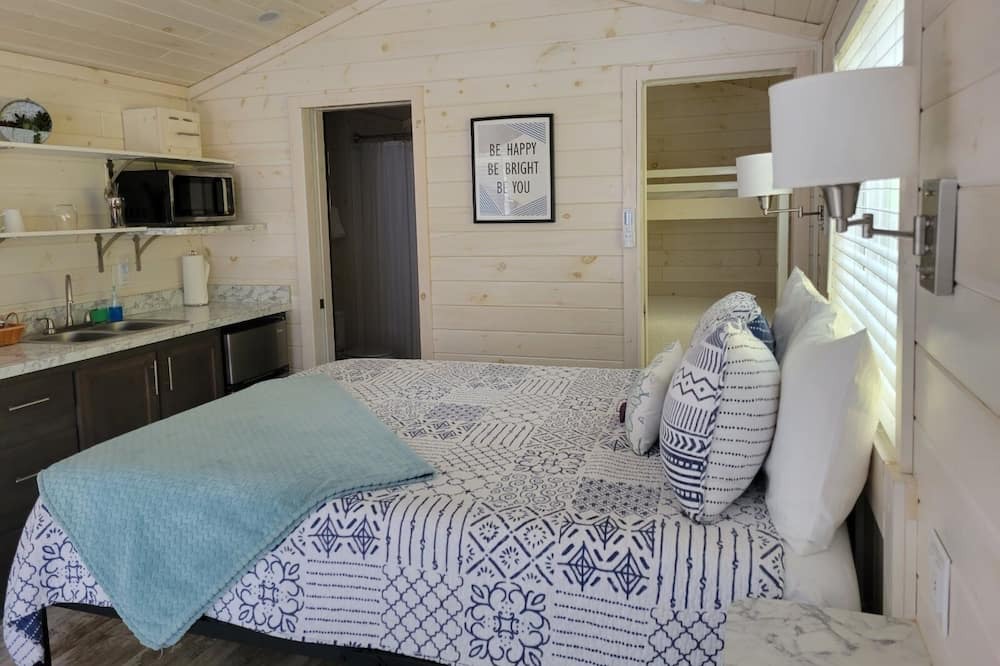Photo of Bedroom in Steele Creek