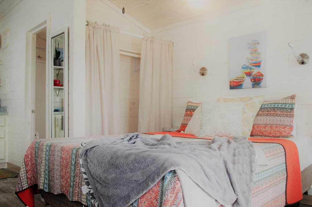 Photo of Bedroom in Steele Creek
