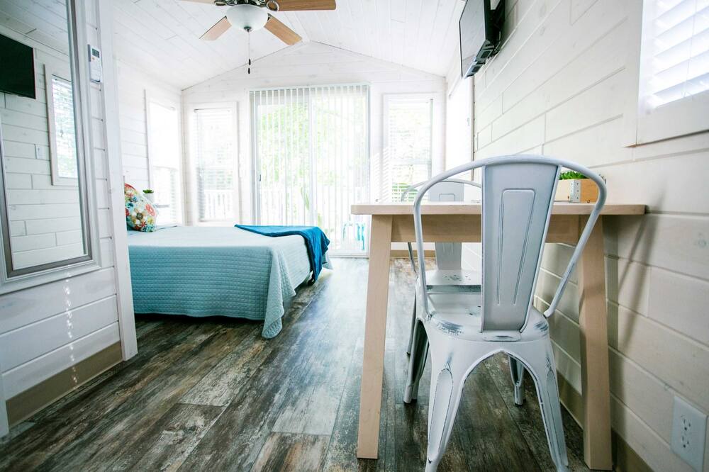 Photo of Bedroom in Steele Creek
