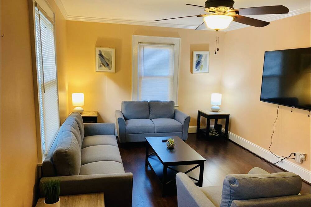 Photo of Livingroom in Graham
