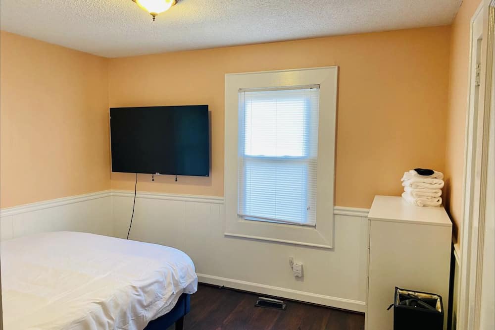 Photo of Bedroom in Graham