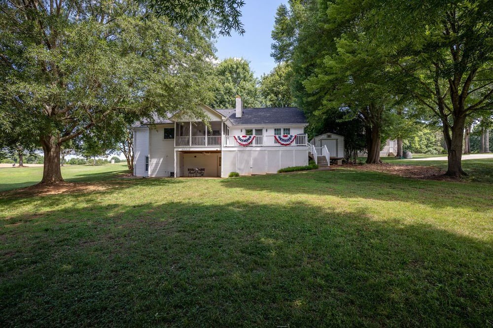 Photo of Outdoor in Norwood