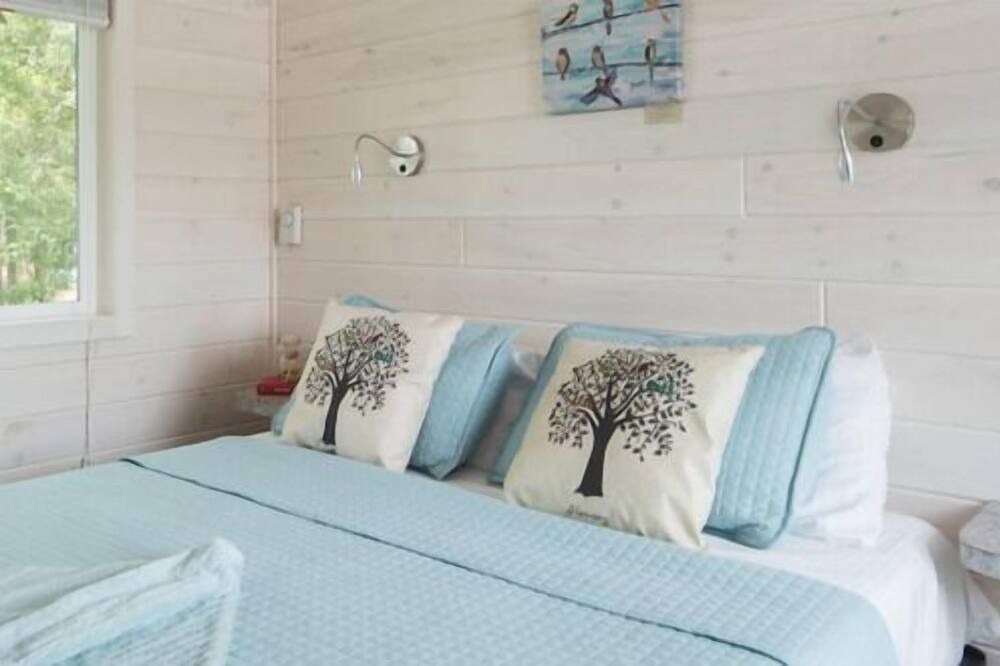 Photo of Bedroom in Steele Creek