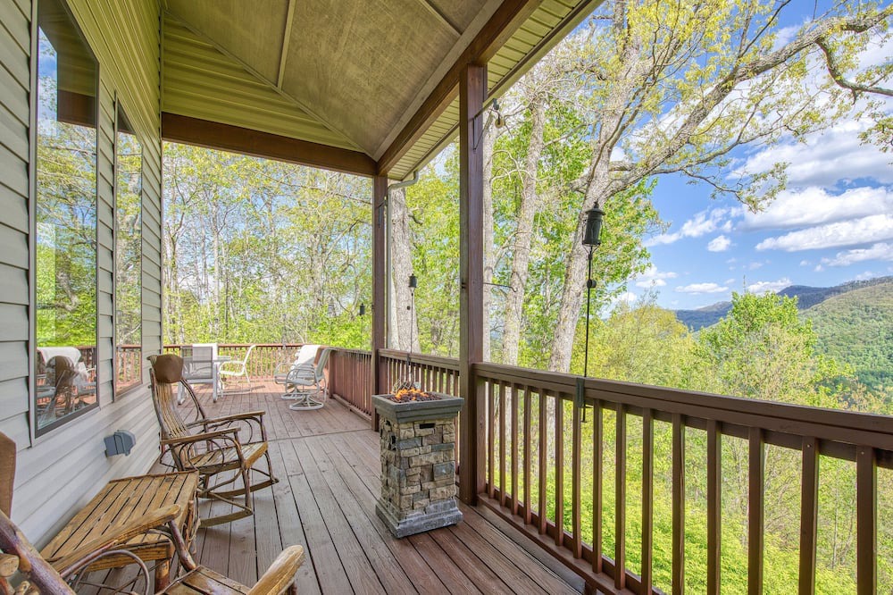 Photo of Outdoor in Maggie Valley