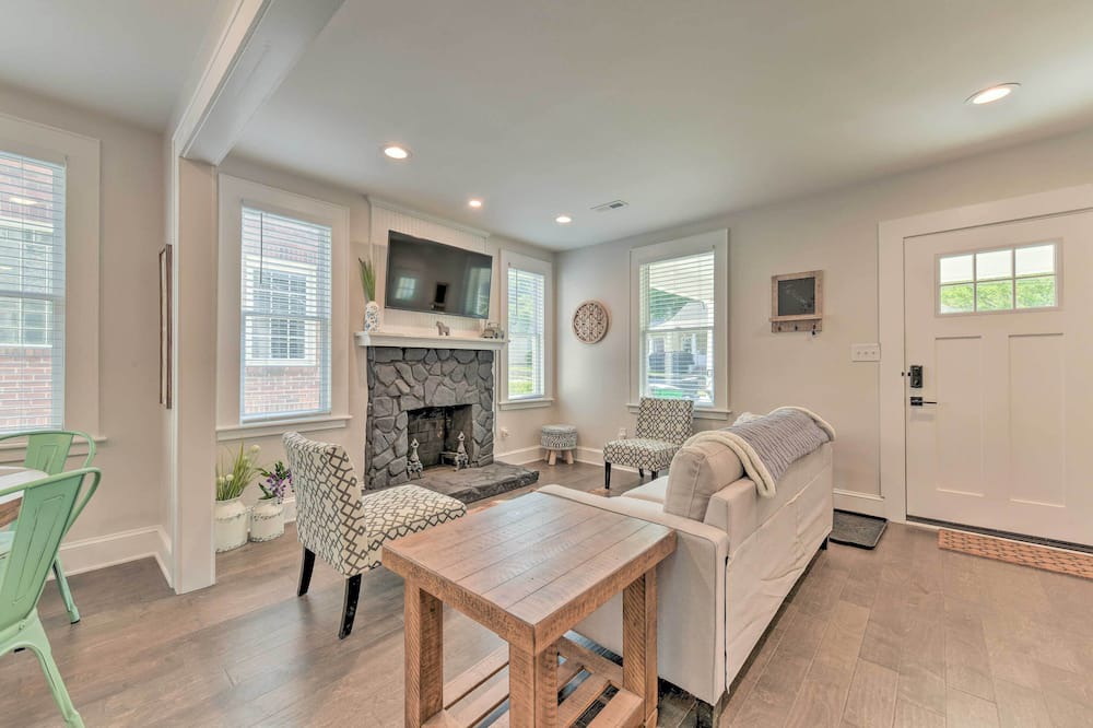 Photo of Bedroom in Dilworth