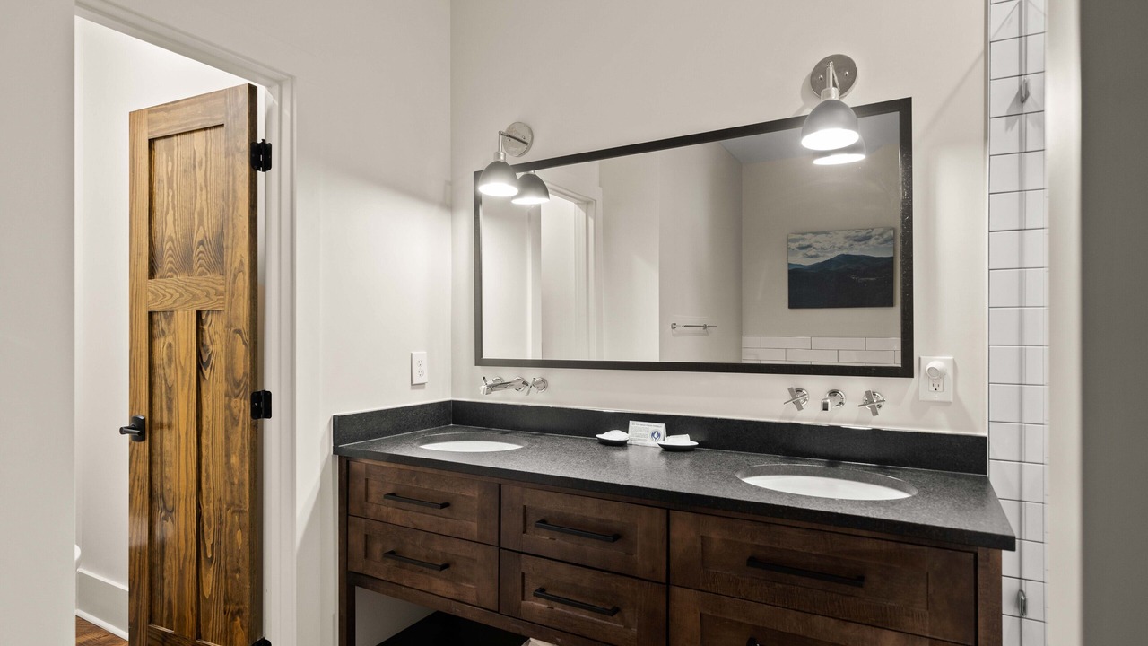 Photo of Bathroom in Blowing Rock