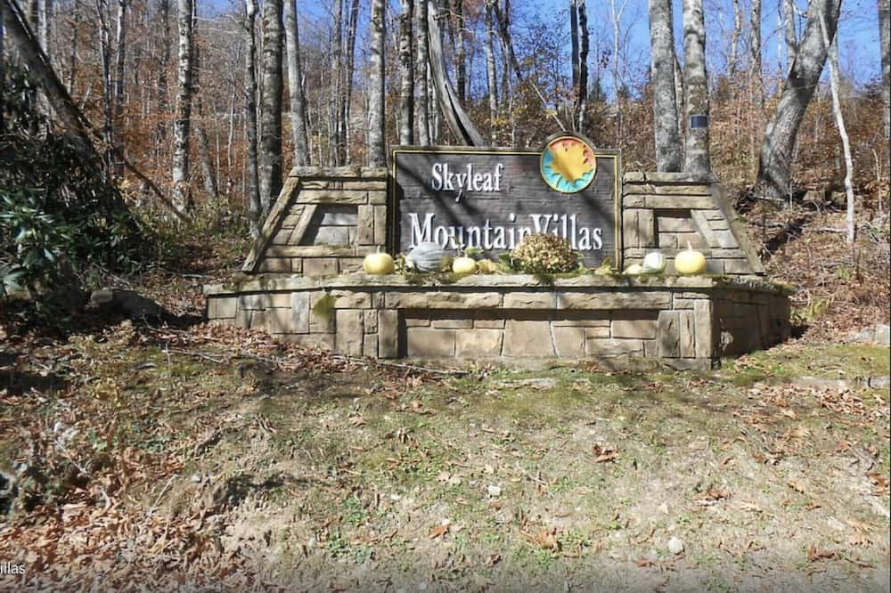 Photo of Others in Sugar Mountain