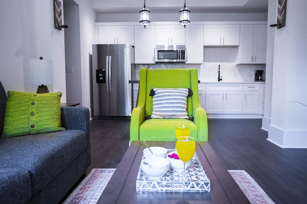 Photo of Livingroom in Villa Heights