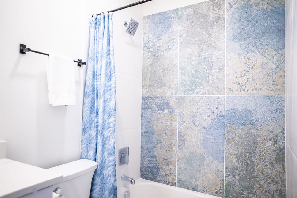 Photo of Bathroom in Villa Heights