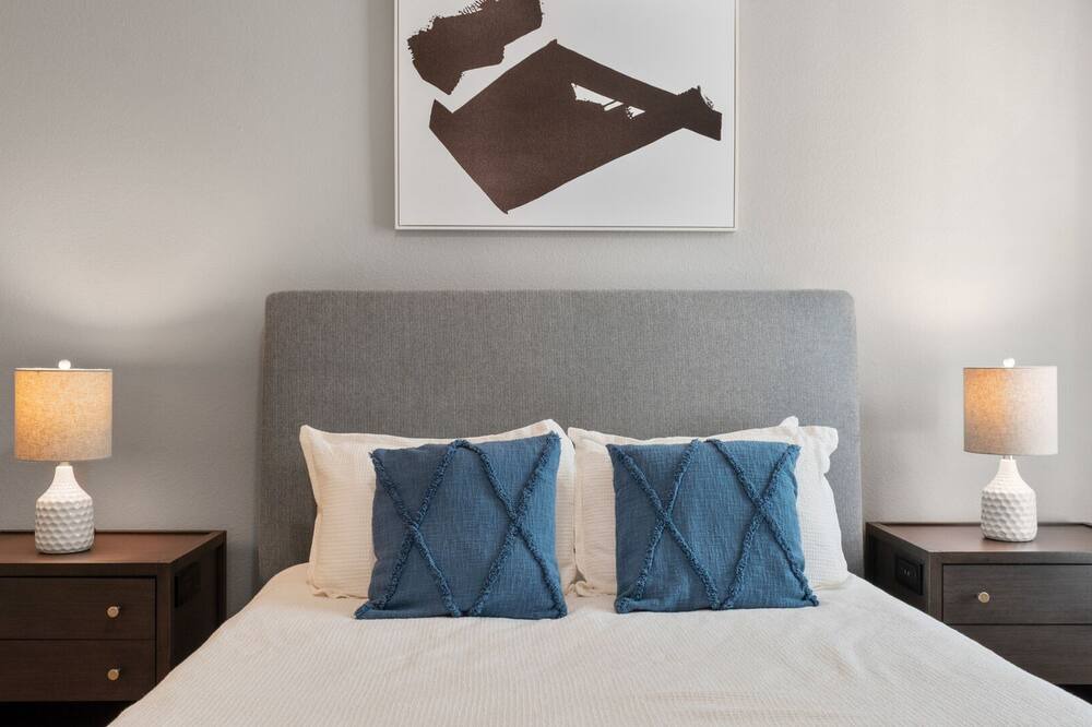 Photo of Bedroom in Mint Hill