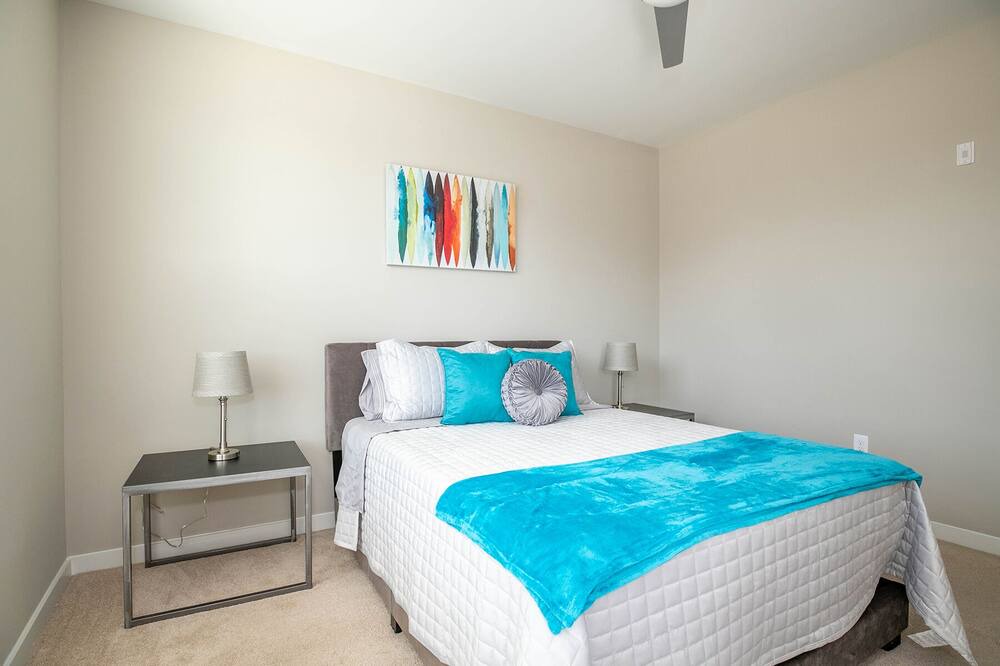 Photo of Bedroom in Downtown