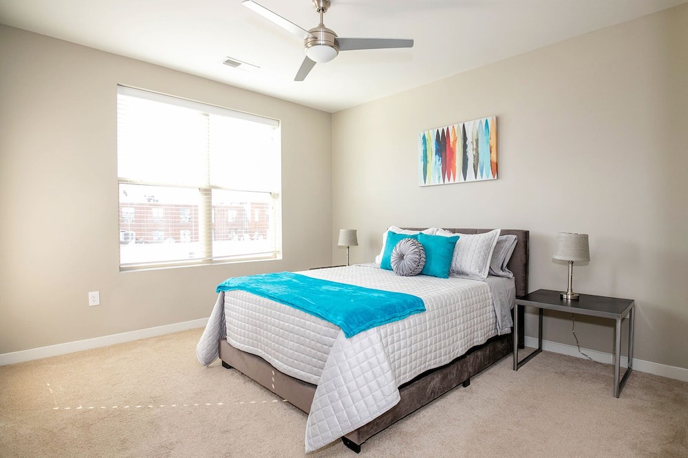 Photo of Bedroom in Downtown