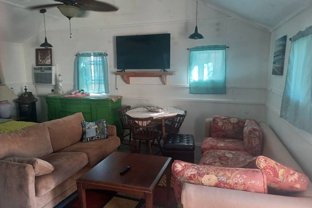 Photo of Livingroom in Hatteras