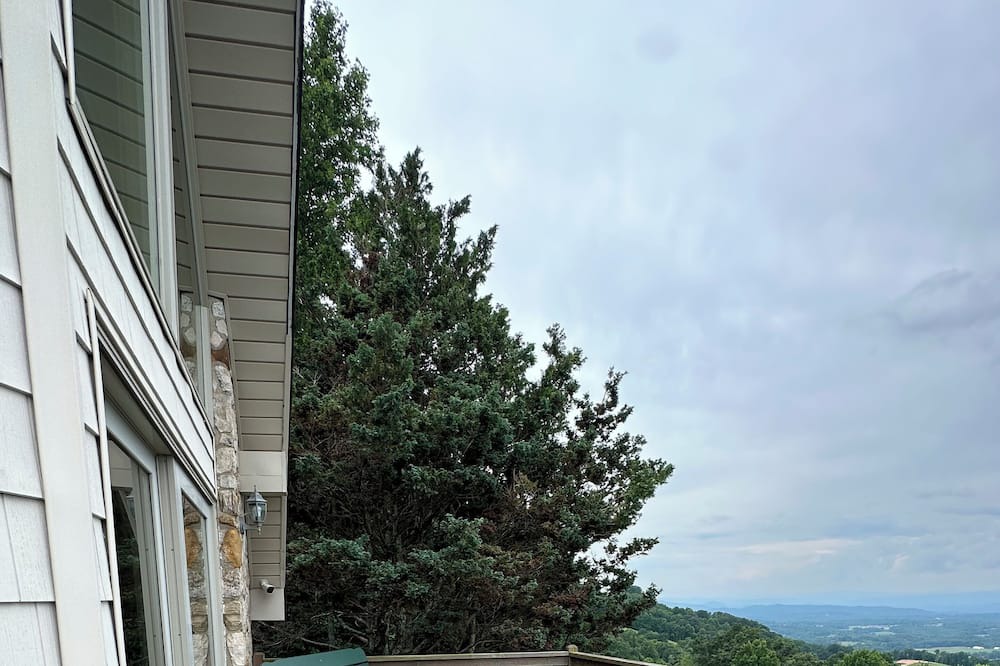 Photo of Outdoor in Arlington
