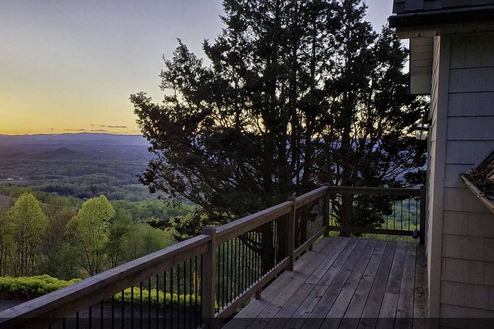 Photo of Patio Balcony in Arlington
