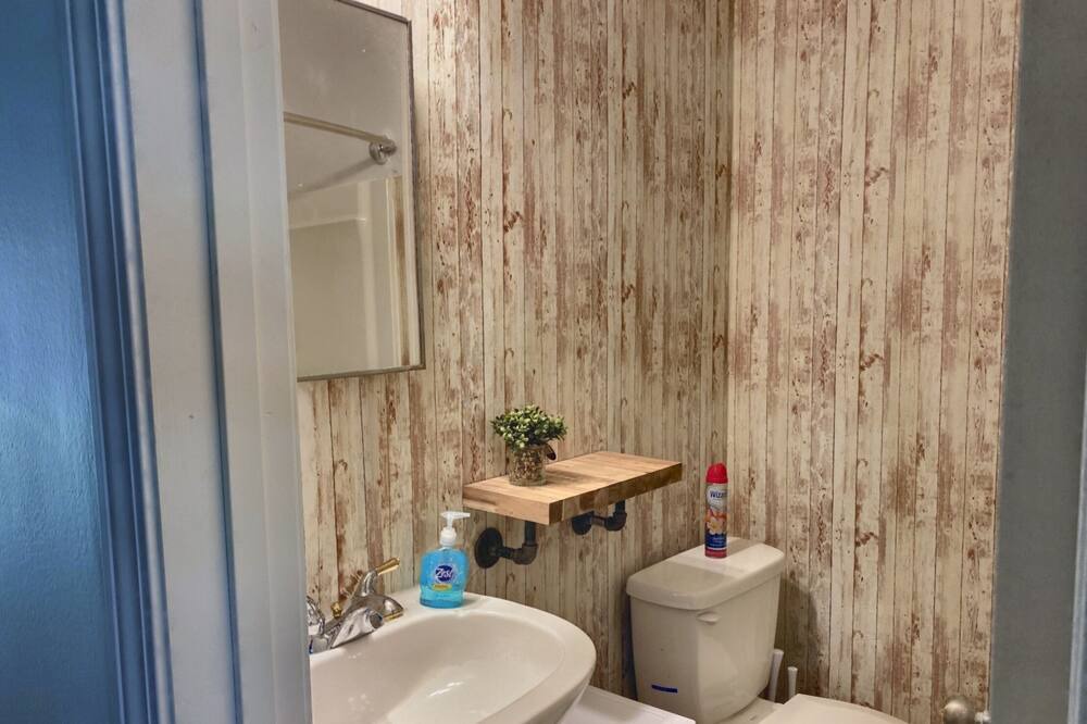Photo of Bathroom in North Charlotte