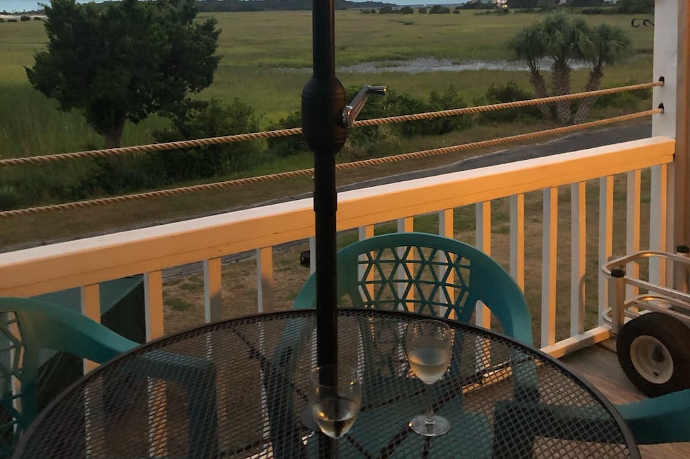 Photo of Patio Balcony in Oceanmarsh Subdivision