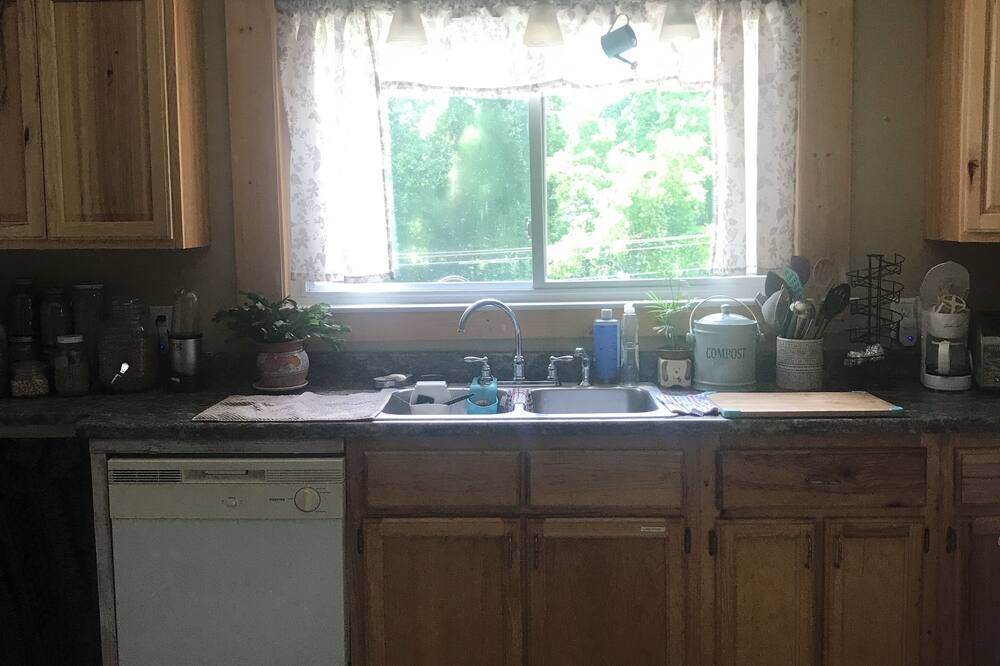 Photo of Kitchen in Rutherfordton