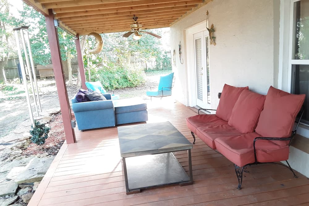 Photo of Patio Balcony in Valdese
