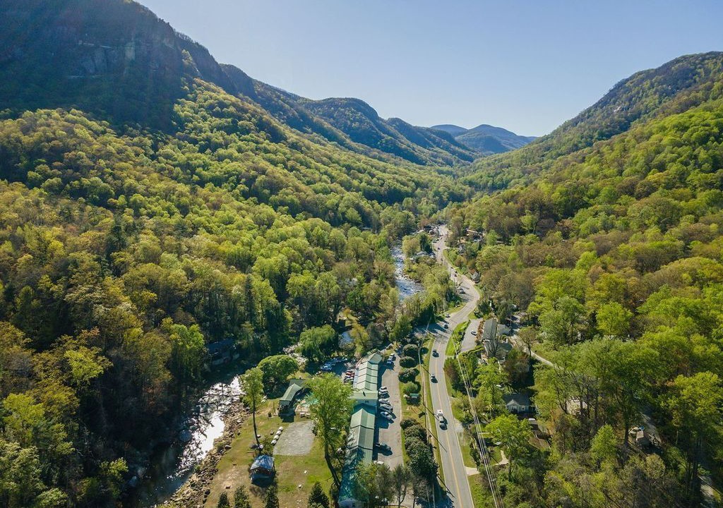 Photo of Outdoor in Lake Lure