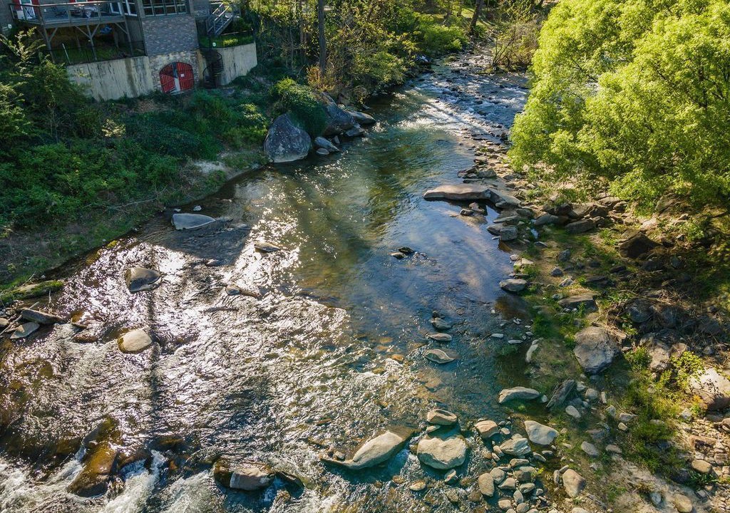 Photo of Outdoor in Lake Lure