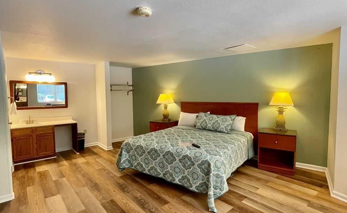 Photo of Bedroom in Lake Lure