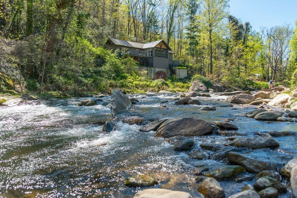 Photo of Others in Lake Lure