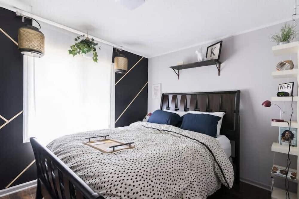 Photo of Bedroom in East Forest