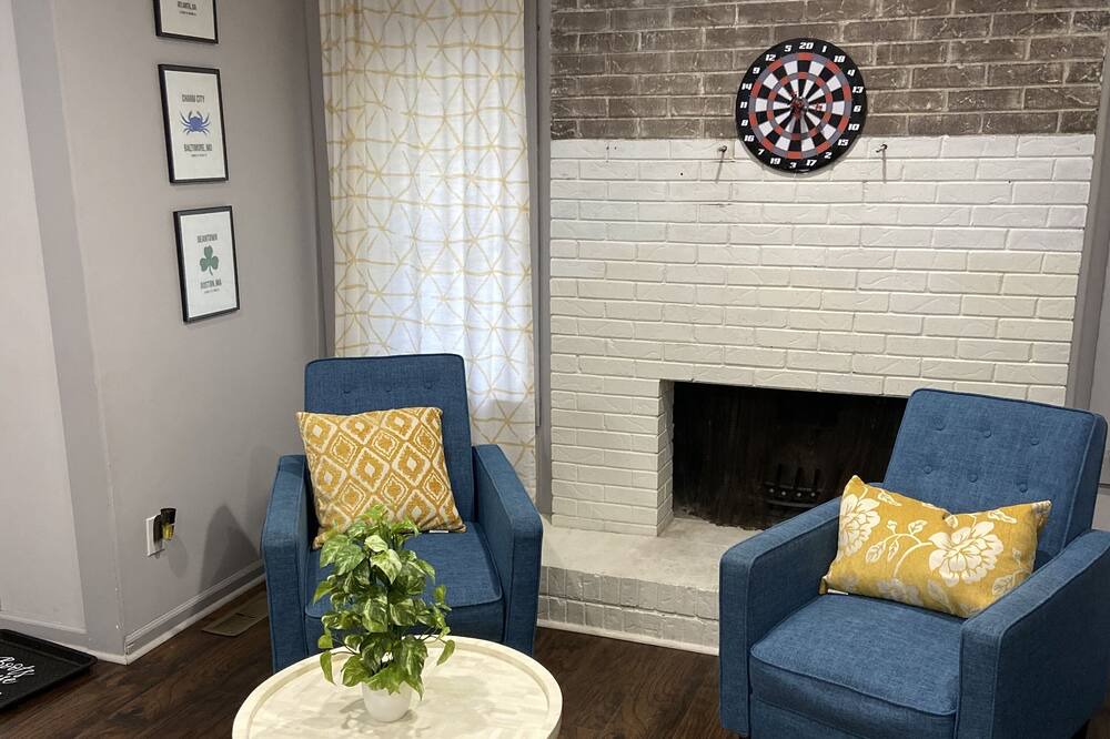 Photo of Livingroom in East Forest