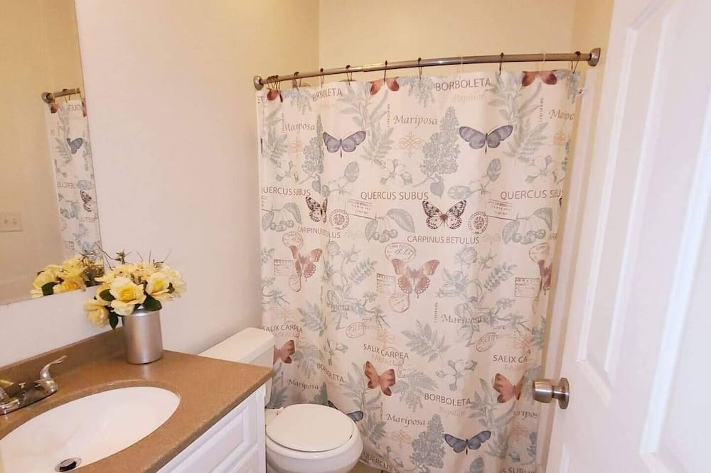 Photo of Bathroom in Terrell