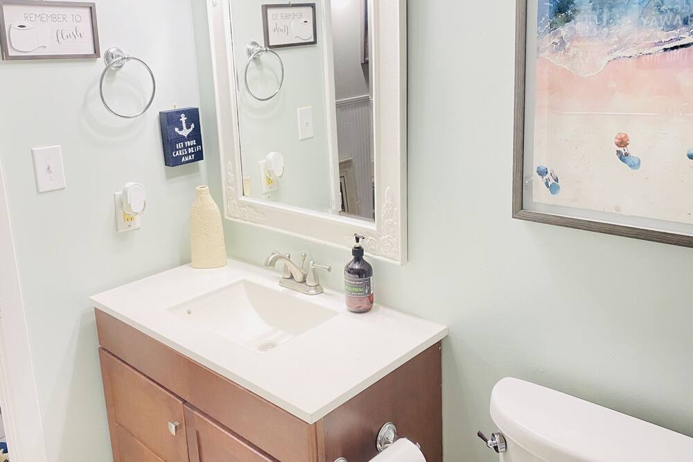 Photo of Bathroom in McCutcheon Field